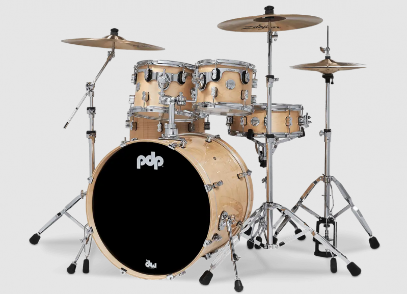 PDP CONCEPT 5PC 22 PACKAGE NATURAL LACQUER 5PC 22IN w/ HW815 HARDWARE