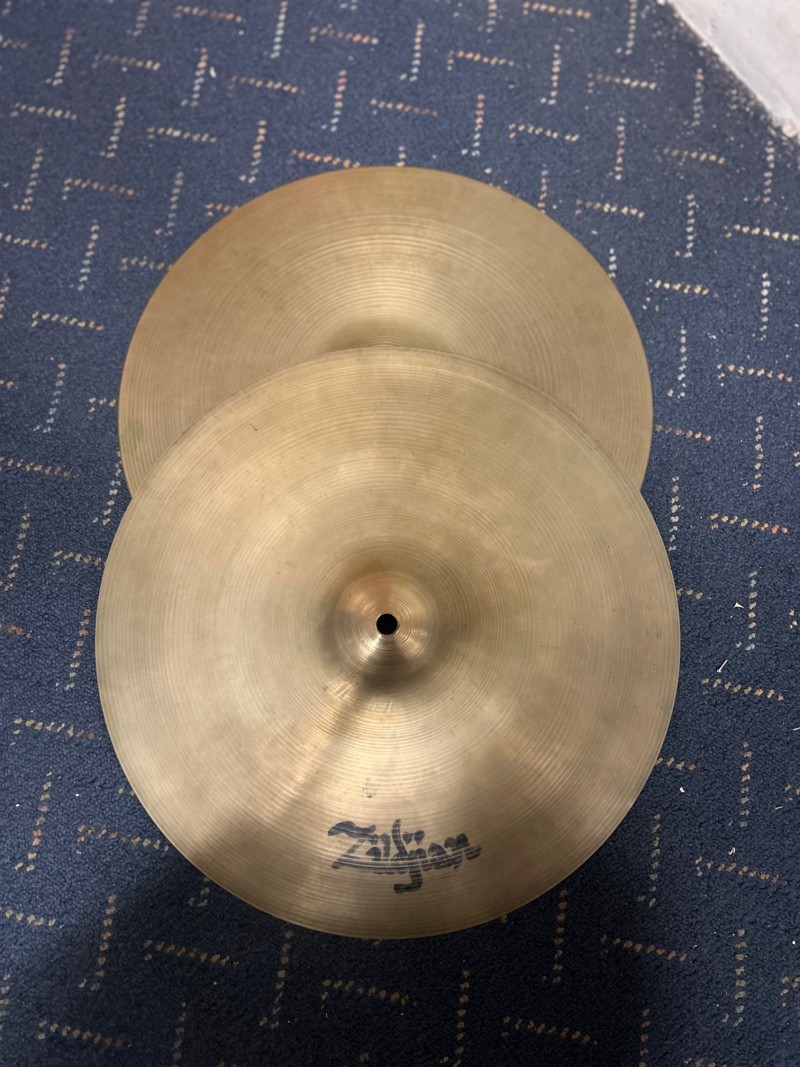 Circa 1960s Zildjian Avedis 15" Hi-Hats - Pre-Loved