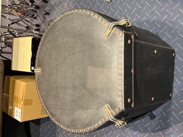 Ragone 22" x 20" Lined Hardcase