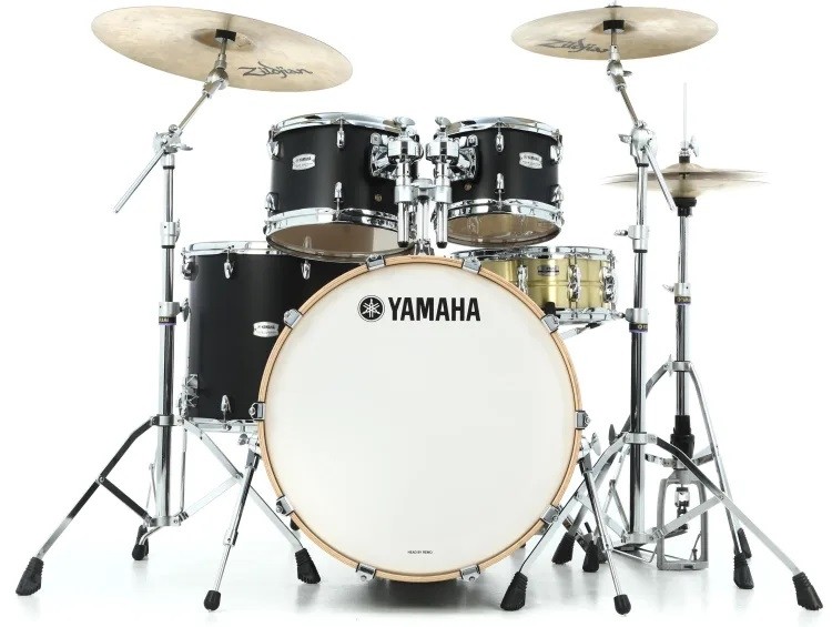 Yamaha Tour Custom Fusion Drum Kit 5pce Shell Pack - Licorice Satin W/ SNARE